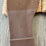 Womens Gold Twist Sandals Photo 5