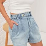 NWT Upwest Pleated Front High Waisted Denim Shorts Light Wash Size Large Blue Photo 0