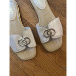 GBG Los Angeles Slides Women's Size 8.5 Beige and White Photo 5