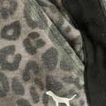 PINK - Victoria's Secret Victoria’s Secret Pink Leopard Thick Fleece Joggers Gray Black White Size Medium Photo 6