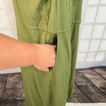 Torrid Women's Sleeveless cinched Waist Gold Chain Notch Necklaine Green Dress 0 Photo 2