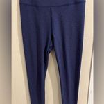 Uniqlo Women’s Large Navy Blue Ultra Stretch Activewear Workout Leggings Photo 0