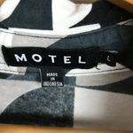 Motel Printed Partial Button-Front Tunic NEW Large Photo 7