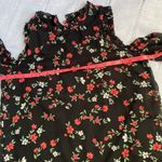 Love Tree floral shift dress with cold shoulders. Photo 6