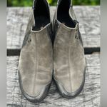 Taos Footwear embellished Gray/Green Ankle Booties Gray Size 9 Photo 8