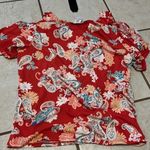 Wrapper  NWT cold shoulder top Sz L Photo 4