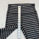 Athleta  Stripe Yoga Capri Leggings‎ High Rise Athletic Workout Pants Size S Photo 2