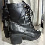 Source Unknown Woman’s black heeled boots size 10 Photo 4