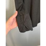 Athleta Womens Uptempo Grey Long Sleeve Workout Top Size XL Photo 8