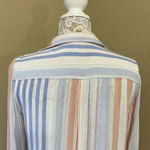 Hawaii Button Down Flow Top White Size L Photo 5