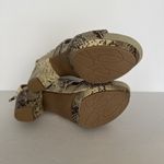 Earthies Sandles Santiago Beige Snake Embossed Leather Studded Edgy Animal 8 B Tan Photo 9