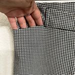 Old Navy  Womens Pants Pixie Fit Black White Houndstooth Ankle Size 4 Tall Photo 4