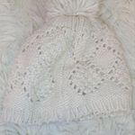 Old Navy Acrylic Knit Cream Hat Beanie & Infinity Scarf Set Women's Photo 3