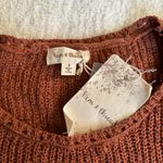 Hem & Thread Tank Photo 1