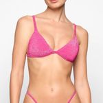 SKIMS  Glitter Triangle Top Swim NWT Magenta SOLD OUT 4X (can fit XL) Photo 0