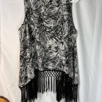 Democracy  Women's Sleeveless Boho Fringe Open Vest‎ Size Large Photo 3