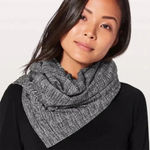 Ivivva ‎ By Lululemon Village Chill Scarf Photo 0