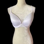 Victoria's Secret White Bra Photo 0