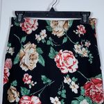 SheIn Black Floral Roses Pencil Skirt Size Med EUC #VEG-0217 Photo 1