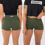 Barbell Apparel Women's Stayput Short Pull On 4” Gym Workout in Green M Size M Photo 0