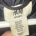 H&M  puffer coat -WOMENS LARGE Photo 1