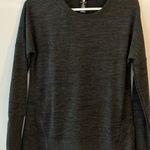 Active Life  top. Zipper accents. Size‎ m Photo 4
