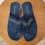 Bare Traps Karma Beaded Flip Flops in Dark Navy Size 7 Navy Boho Sandals Blue Photo 4