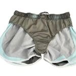 Nike Dry Fit Women’s Silver Green Tempo Track Yoga Sporty Shorts SZ M # 1146 Photo 7