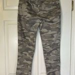 Democracy Ab Technology Women's Stretch Camo Ankle Skinny Pants Sz 12 Gorpcore Photo 1