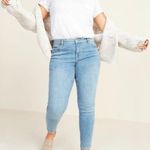 Old Navy  Women’s Super Skinny Mid Rise Jeans in sycamore size 6 Short Photo 0