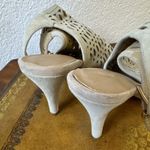 Reba Womens High heels sling back size 6 HADDIEE CREAM IVORY Laser Cut Suede Photo 4