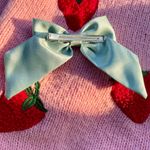 Pastel green bow hair clip Photo 1