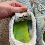 Nike Roshe Run Sneakers Women’s Flyknit Size7 Photo 5