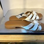 Universal Threads Universal thread with tags slip on sandals. White with beautiful tan size 6 1/2. Photo 1