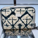 Lug Blue and White Tie Dye Rodeo Zip Around Wallet/Wristlet with RFID Photo 0