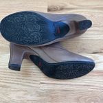 Clarks Artisan Victorian Ankle Booties Shooties Beige Leather Active Air Size 9 Photo 11