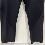 Forever 21 Sport Black Cropped Capri Leggings Activewear Size Small Photo 1