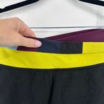 Lululemon Astro Shorts Size Small Crossover Waist Size 6 Black/Split Pea/ POW st Photo 3