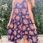 Moda // Floral Dress Photo 0