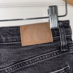 Madewell  Balloon Barrel Jeans in Biscayne Wash Photo 5