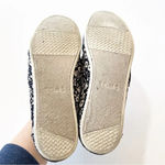 Toms Canvas Classics Flats Black Wildflower Print Women’s Size 9.5 Summer Floral Photo 2