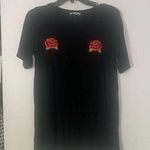 Honey Punch ⭐️Rose Embroidered T-Shirt S Photo 0