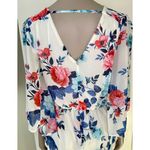Bailey blue White Floral Romper Photo 5