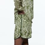 ZARA NEW PRINTED SATIN EFFECT SHORTS GREEN WOMENS SIZE S Photo 3