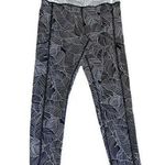 Victoria's Secret Victoria’s Secret On Point Flow Mid Rise Black White Novelty Print SZ 8 #1142 Photo 0