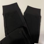 Athleta NWT Women’s Headlands Hybrid Jogger. Photo 5