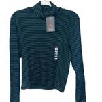 Levi's Womens Striped Everyday Turtleneck, 1X Photo 1