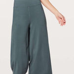 Lululemon  BLISSED OUT CULOTTES 21 INCH WIDE LEG SEA STEEL PANTS Photo 0