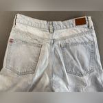 Urban Outfitters BDG  Dipped V Flare‎ Light Wash Size 26 Photo 5