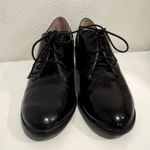 Louise et Cie  Black Patent Almond Toe Lace-Up Oxfords Size 7 EUC Photo 2